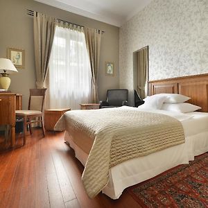 Classic Single Room